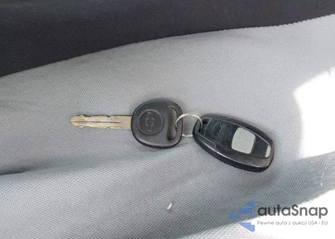 2002 Chevrolet Suburban K1500 from USA, damaged, VIN 1GNFK16T22J211667